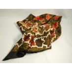 【メープルリーフ柄スカーフ】skemo社