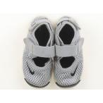 ナイキ NIKE スニーカー
