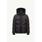 2025/26秋冬 MONCLER モンクレール メンズMADEIRA SHORT DOWN JACKET WITH HOODダウンジャケット【Marrone 】【送料無料】【正規品】