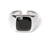 mollive ONYX RING SIGNET SQUARE SMALL