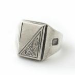 なにわ男子・道枝駿佑さん着用モデル Vantique RECTANGULAR SIGNET RING ENGAVED