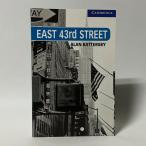 (Lv5)East 43rd Street(Cambridge English Readers Level5)( иностранная книга : английская версия б/у )