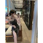 上品な開叉ワンピース夏の高級感が絶...