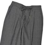 ショッピングFINAL 【FINAL SALE 返品交換不可】GERMANO【ジェルマーノ】ドローコード付きワンプリーツパンツ  バックシャーリング ウール ストレッチ ミディアムグレー
