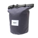Yahoo! Yahoo!ショッピング(ヤフー ショッピング)THE CONVENI（ザ・コンビニ） x WTAPS（ダブルタップス） WATERPROOF BAG （防水バッグ） BLACK 277-002541-011 新品 （グッズ）