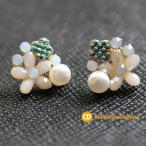 Yahoo! Yahoo!ショッピング(ヤフー ショッピング)フラワー お花 パール ピアス 樹脂 ステンレスピアス ゴールド ホワイト