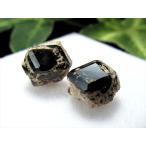 希少 国産原石 Sサイズ スペサルティン ガーネット ラフ原石 ケース付 1個売り 重さ約0.3g-0.7g ナチュラル結晶 長野県小県郡和田村和田峠産 パワーストーン