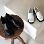 ローファー スクエア�