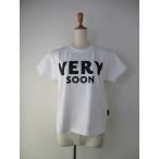 THOMAS MAGPIE トーマスマグパイ 2251851 VERY SOON mini Tシャツ WHITE レディース 25春夏 ロゴプリント 綿100% 日本製 送料無料