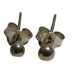 Yahoo! Yahoo!ショッピング(ヤフー ショッピング)ピアス　シルバー・キャッチ付きピアス　小さいドット20　クリックポスト選択　送料200円