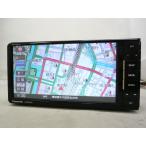 ショッピングiPod @【中古】 2026年度版 パナソニック ストラーダ CN-RE03WD メモリーナビ 地デジ/フルセグ/DVD/SD/iPod/USB/ブルートゥース/ハンズフリー