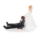 面白いウェディングケーキトッパー、花嫁ドラッググルームフィギュアケーキデコレーションウェディング/婚約パーティーウェディングカップルの置物像デスクトッ