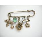 スワロフスキーとアンティークチャームの　ブローチ 鳥の巣