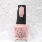 新品　送料無料●OPI　Kiss On The Chic NL H31  15ml●マニキュア　ネイルカラー　ネイルラッカー　ネイルポリッシュ　セルフネイル