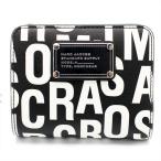 マークジェイコブス　MARC JACOBS　二つ折り財布　4S4SMP009S02　ブラック　ホワイトロゴ　モノグラム　PVC　MINI COMPACT WALLET　コンパクト財布