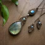 Yahoo! Yahoo!ショッピング(ヤフー ショッピング)美しく輝く天然石　大きめラブラドライト　マクラメ編みペンダントネックレス　（男女兼用アクセサリー・メール便送料無料））