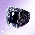 チェッカーカットブラックストーン&パイライトラウンド装飾ロイヤルキ...