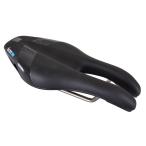 ISM PN 3.0 細身ながら後部を幅