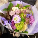 母の日 おまかせブーケ 送料無料 花束 花 季節のお花たっぷり デザイナーにおまかせ 誕生日 お祝い 記念日 送別 卒業式