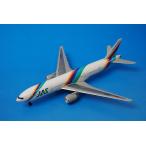1/400 B777-200 JAS Japan Air System Rainbow seven JA8977 [55050] Gulliver / б/у 