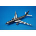 1/400 A330-200 jet Star VH-EBR [10571] Phoenix / б/у 