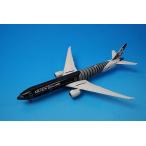 1/400 B777-300ER Новая Зеландия все черный s покраска ZK-OKQ [10584] Phoenix / б/у 