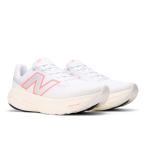 ニューバランスNewBalance...