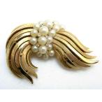 Trifari パール×ゴールド ブローチ トリファリ