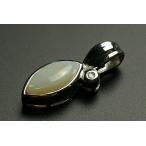 オパールペンダントトップ