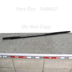 [B-28] G30 523D M спорт левая задняя дверь уплотнитель молдинг осушитель молдинг 51357404029 F90 JF20 BMW б/у 