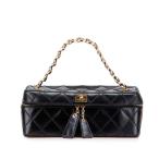  Chanel matelasse здесь Mark цепь косметичка чёрная кожа женский CHANEL [ б/у ]