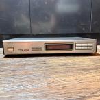 Onkyo T-403 Quartz Synthesized FM Stereo/AM Tuner Onkyo FM/AM стерео тюнер -r594