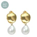 in 2 design インツーデザン 真珠 バロック パール プレート スタッズ ピアス Molly Baroque Pearl Earrings Gold