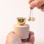  клетка . имеется Mini .. Capsule Mini погребальная урна домашнее животное погребальная урна из дерева .. inserting memorial погребальная урна минут . для кошка собака . лапа рука .. контейнер под рукой .. домашнее животное ..
