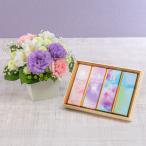 日比谷花壇公式 お供え 花 お供え用 日本香堂「花風三種・色芯ろうそく入」とアレンジメントのセット お供え花 供花 法事 仏事 喪中 お彼岸 仏花 お悔み