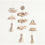 つるし鯉のぼり 五月人形 こいのぼり 木製 兜飾り モダン コンパクト おしゃれ 鯉のぼり 卓上用 室内用 インテリア 初節句 節句 端午の節句 天然木 国産 可愛い