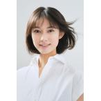 玉田志織 写真集『Into The Light』 / 玉田志織  〔本〕