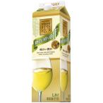 サントリー 酸化防止剤無添加のおいしいワイン。糖質30％オフ 白 1800ml 1.8L 紙パック 白ワイン 辛口　ギフト プレゼント(4901777367692)