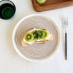 マリメッコ シイルトラプータルハ プレート 20cm クレイ/ホワイト marimekko 北欧雑貨 食器 皿 お皿 北欧 おしゃれ ギフト 新生活応援 セール 爆買