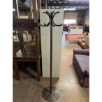  пальто .. для бизнеса б/у / доставка отдельно . предварительный расчет 