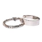 ショッピングmetal UNISEX トーガ TOGA Metal bangle set silver TOGA-TZ261-AK911