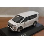 京商1/43　三菱　デリカ　D：5　ホワイト　KSR43129W