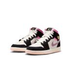 JORDAN BRAND SU26 AIR JORDAN 1 MID SE GS ブラック/ユニバーシティゴールド-セイル-ピンクシクル II1254-001