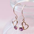 10金ピンクゴールドのオープンハートにロードライトガーネットがくっついたフリンジ ジプシーピアス