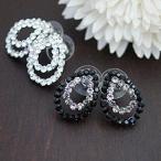 Yahoo! Yahoo!ショッピング(ヤフー ショッピング)きらめくラインストーンでしずく型を模ったエレガントな表情のスタッドピアス ブラック クリアの2色 サージカルステンレスポスト ドロップモチーフ