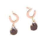 meon...ピアスK10ピンクゴールドオニキス付やわらかな曲線のホースシ...