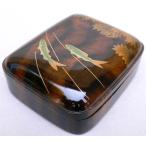 茶道具　黒柿文庫型香合　青楓に鮎蒔絵