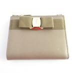 良品 Salvatore Ferragamo サルヴァトーレフェラガモ ヴァラリボン 二つ折り財布 ウォレット トープ レディース 古着 中古