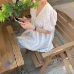 スカラップ刺しゅうレースブラウスVネック おしゃれ きれいめ カジュアルゾンチー 通勤 通学 春夏 秋冬 着回し 体型カバー 大人可愛い 便利 使いやすい 快適