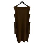 【値下げ】me ISSEY MIYAKE スクエアネ�